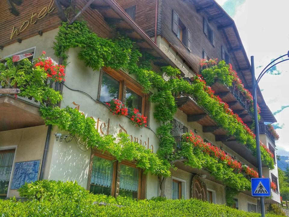 Hotel Daniela Bormio Eksteriør billede