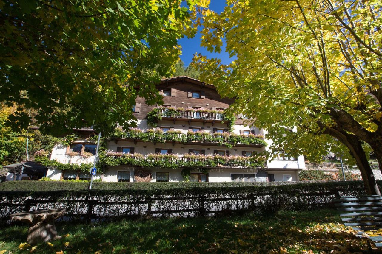 Hotel Daniela Bormio Eksteriør billede